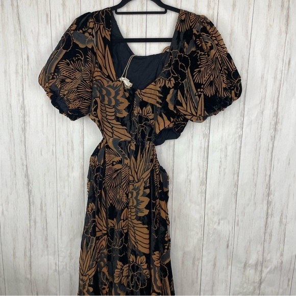 Anthropologie NWT Let Me Burn Out Velvet Maxi Dress Size Medium - Picture 12 of 13